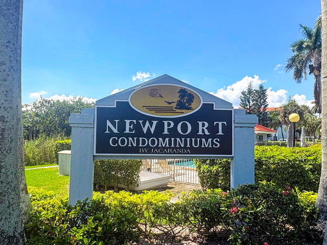 Newport Condo photo 2